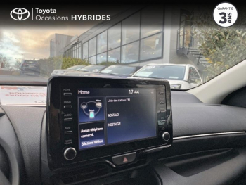 Photo 15 du bon plan TOYOTA Yaris 116h Design 5p MY22 occasion à 21480 €