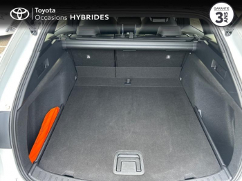Photo 10 du bon plan TOYOTA Corolla Touring Spt 1.8 140ch GR Sport MY23 occasion à 29990 €
