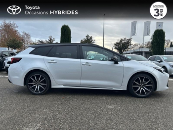 Photo 17 du bon plan TOYOTA Corolla Touring Spt 1.8 140ch GR Sport MY23 occasion à 29990 €