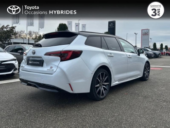 Photo 18 du bon plan TOYOTA Corolla Touring Spt 1.8 140ch GR Sport MY23 occasion à 29990 €