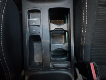 Photo 28 du bon plan FORD Focus SW 1.0 Flexifuel mHEV 125ch Titanium X Business Powershift occasion à 23390 €