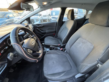 Photo 17 du bon plan FORD Fiesta 1.1 75ch Cool & Connect 5p occasion à 12950 €