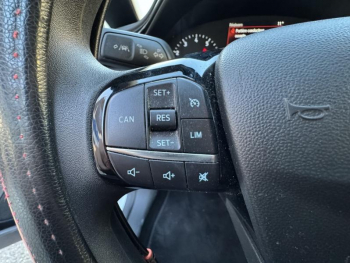 Photo 19 du bon plan FORD Fiesta 1.1 75ch Cool & Connect 5p occasion à 12950 €