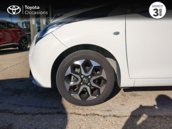 Photo 16 du bon plan TOYOTA Aygo 1.0 VVT-i 72ch x-play 5p occasion à 10790 €