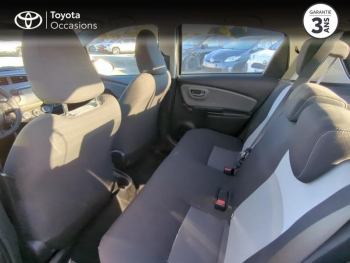 Photo 12 du bon plan TOYOTA Yaris 70 VVT-i Ultimate 5p occasion à 12290 €