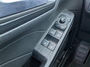 Photo 17 du bon plan FORD Kuga 2.5 Duratec 225ch PHEV ST-Line BVA occasion à 25900 €