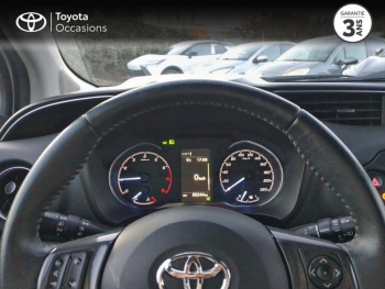 Photo 13 du bon plan TOYOTA Yaris 110 VVT-i Design Y20 5p MY19 occasion à 13500 €
