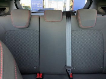 Photo 16 du bon plan FORD Puma 1.0 EcoBoost 125ch mHEV ST-Line occasion à 16990 €