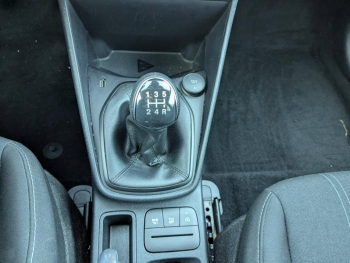 Photo 13 du bon plan FORD Fiesta 1.1 75ch Cool & Connect 5p occasion à 9990 €