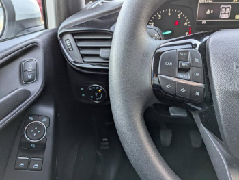 Photo 15 du bon plan FORD Fiesta 1.1 75ch Cool & Connect 5p occasion à 9990 €