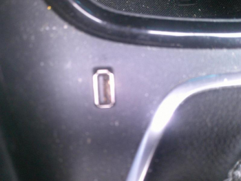 Photo 14 du bon plan FORD Puma 1.0 Flexifuel 125ch S&S mHEV Titanium occasion à 17900 €