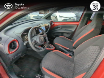 Photo 11 du bon plan TOYOTA Aygo X 1.0 VVT-i 72ch Air Design S-CVT MY24 occasion à 16990 €