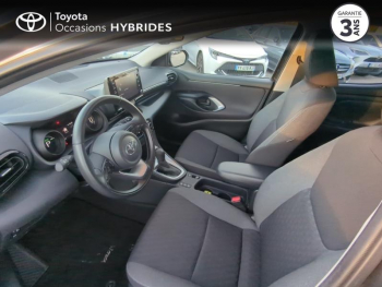 Photo 11 du bon plan TOYOTA Yaris 116h Design 5p MY22 occasion à 22290 €