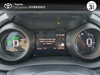 Photo 14 du bon plan TOYOTA Yaris 116h Design 5p MY22 occasion à 22290 €