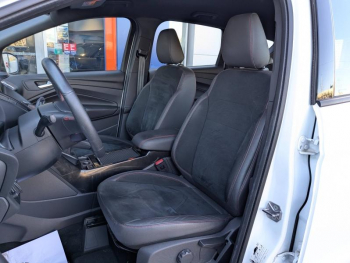 Photo 20 du bon plan FORD Kuga 1.5 Flexifuel-E85 150ch Stop&Start ST-Line 170g 4x2 Euro6.2 occasion à 15990 €