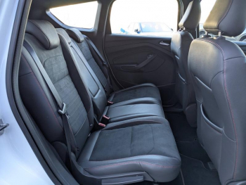 Photo 22 du bon plan FORD Kuga 1.5 Flexifuel-E85 150ch Stop&Start ST-Line 170g 4x2 Euro6.2 occasion à 15990 €