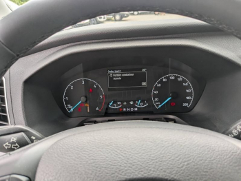 Photo 17 du bon plan FORD Transit CustomNugget 340 L2H1 2.0 EcoBlue 150ch Active BVA6 occasion à 60990 €