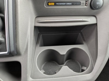 Photo 21 du bon plan FORD Transit CustomNugget 340 L2H1 2.0 EcoBlue 150ch Active BVA6 occasion à 60990 €