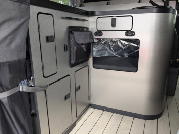 Photo 29 du bon plan FORD Transit CustomNugget 340 L2H1 2.0 EcoBlue 150ch Active BVA6 occasion à 60990 €