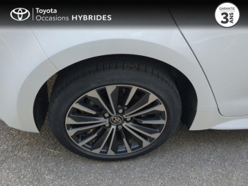 Photo 16 du bon plan TOYOTA Corolla 1.8 140ch Design MY24 occasion à 24400 €