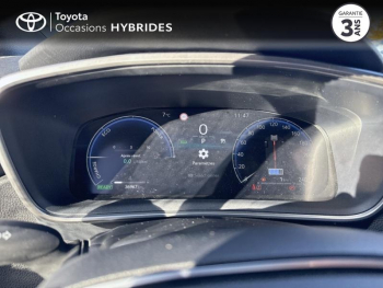 Photo 14 du bon plan TOYOTA Corolla Touring Spt 1.8 140ch Design MY24 occasion à 28490 €