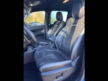 Photo 11 du bon plan FORD Ranger VUL 2.0 TDCi 213ch Double Cabine Raptor Special Edition BVA10 occasion à 49950 €