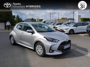 Photo 19 du bon plan TOYOTA Yaris 116h Dynamic Business 5p + Programme Beyond Zero Academy MY22 occasion à 20490 €