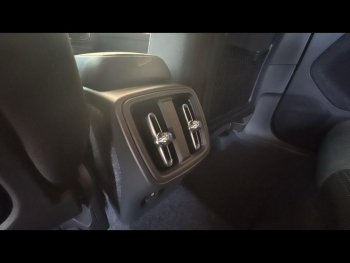 Photo 12 du bon plan VOLVO XC40 B3 163ch Black Edition DCT 7 occasion à 44500 €