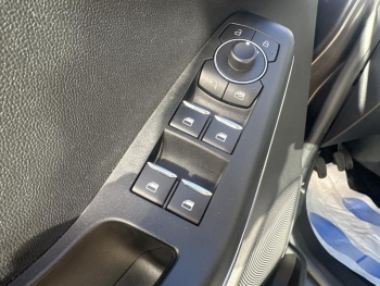 Photo 7 du bon plan FORD Puma 1.0 Flexifuel 125ch S&S mHEV Titanium occasion à 17970 €