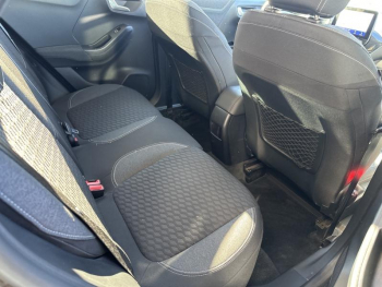 Photo 14 du bon plan FORD Puma 1.0 Flexifuel 125ch S&S mHEV Titanium occasion à 17970 €