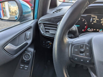 Photo 15 du bon plan FORD Fiesta 1.0 EcoBoost 100ch Stop&Start Titanium 5p occasion à 9990 €