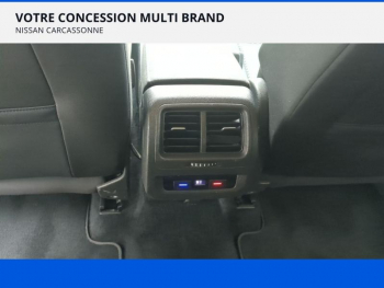 Photo 13 du bon plan VOLKSWAGEN Touran 1.4 TSI 150ch BlueMotion Technology Confortline DSG7 5 places occasion à 17990 €