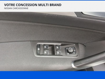 Photo 16 du bon plan VOLKSWAGEN Touran 1.4 TSI 150ch BlueMotion Technology Confortline DSG7 5 places occasion à 17990 €