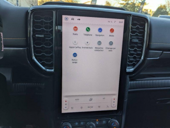 Photo 17 du bon plan FORD Ranger VUL 2.0 EcoBlue 205ch Stop&Start Double Cabine Wildtrak e-4WD BVA10 occasion à 51990 €