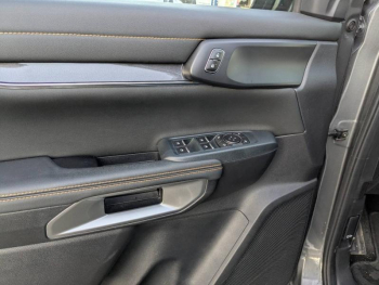 Photo 19 du bon plan FORD Ranger VUL 2.0 EcoBlue 205ch Stop&Start Double Cabine Wildtrak e-4WD BVA10 occasion à 51990 €