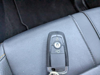 Photo 21 du bon plan FORD Ranger VUL 2.0 EcoBlue 205ch Stop&Start Double Cabine Wildtrak e-4WD BVA10 occasion à 51990 €