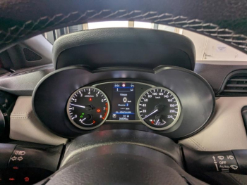 Photo 14 du bon plan NISSAN Micra 1.0 IG-T 92ch Made in France Xtronic 2021.5 occasion à 14990 €