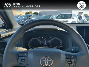 Photo 13 du bon plan TOYOTA C-HR 1.8 Hybride 140ch Design NG23 occasion à 27990 €