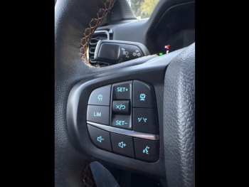 Photo 16 du bon plan FORD Ranger VUL 2.0 EcoBlue 205ch Stop&Start Double Cabine Wildtrak e-4WD BVA10 avec transfo 4 places occasion à 53991 €