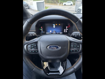 Photo 17 du bon plan FORD Ranger VUL 2.0 EcoBlue 205ch Stop&Start Double Cabine Wildtrak e-4WD BVA10 avec transfo 4 places occasion à 53991 €