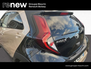 Photo 18 du bon plan TOYOTA Aygo X 1.0 VVT-i 72ch Collection S-CVT occasion à 15990 €