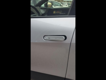 Photo 11 du bon plan TOYOTA C-HR 2.0 Hybride Rechargeable 225ch Design MY25 occasion à 36990 €