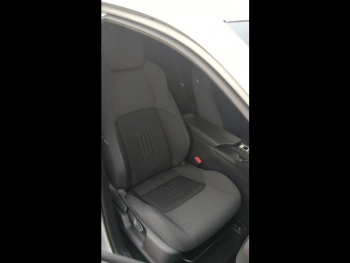 Photo 14 du bon plan TOYOTA C-HR 2.0 Hybride Rechargeable 225ch Design MY25 occasion à 36990 €