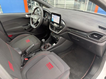 Photo 11 du bon plan FORD Fiesta 1.0 Flexifuel 95ch ST-Line 5p occasion à 15990 €