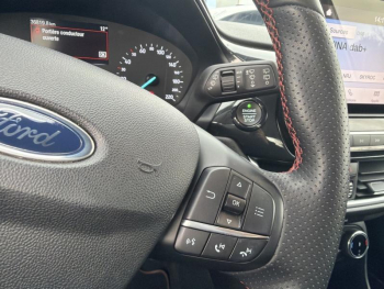 Photo 16 du bon plan FORD Fiesta 1.0 Flexifuel 95ch ST-Line 5p occasion à 15990 €