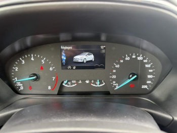 Photo 18 du bon plan FORD Fiesta 1.0 Flexifuel 95ch ST-Line 5p occasion à 15990 €