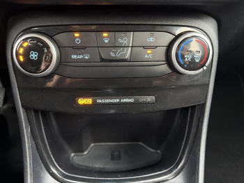 Photo 11 du bon plan FORD Puma 1.0 Flexifuel 125ch S&S mHEV Titanium occasion à 20990 €