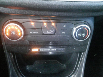 Photo 12 du bon plan FORD Puma 1.0 Flexifuel 125ch S&S mHEV Titanium occasion à 19900 €