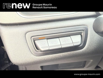 Photo 19 du bon plan RENAULT Captur 1.6 E-Tech full hybrid 145ch Techno occasion à 23900 €