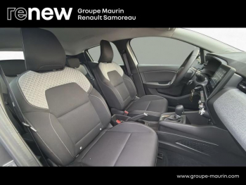 Photo 18 du bon plan RENAULT Clio 1.6 E-Tech 145ch full hybrid Evolution - 25b occasion à 21900 €